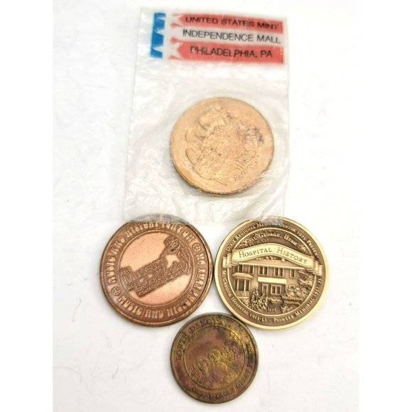 Museums and Monuments Tokens Vintage Lot Rushmore Dixie River Bethyl Woods SC827 - Picture 1 of 3